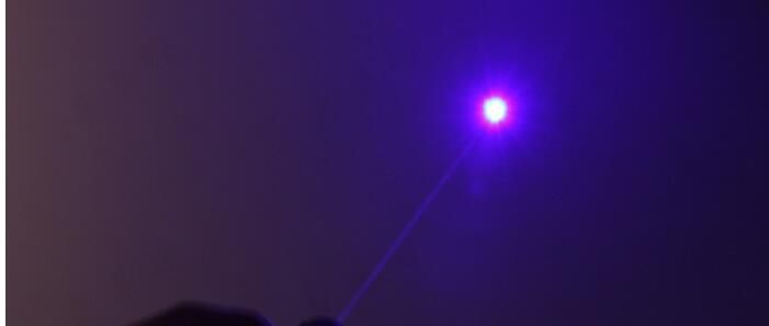 Blauwe violette laserpointers