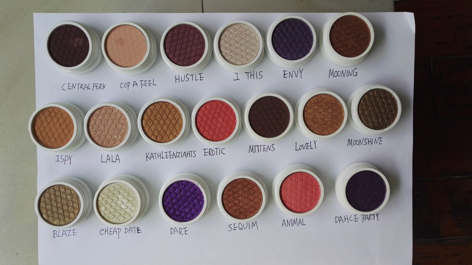 Colour pop erotic eyeshadow