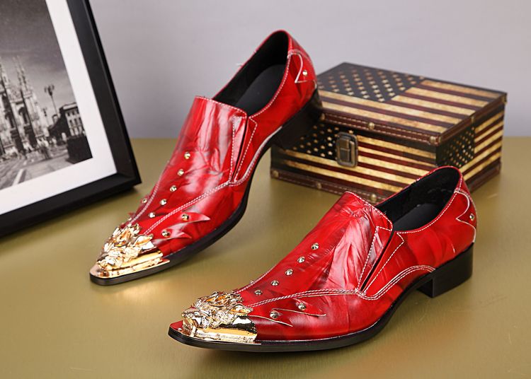 New Arrival Red Metal Pointed Toe Men Shoes Genuine Leather Rivets Man