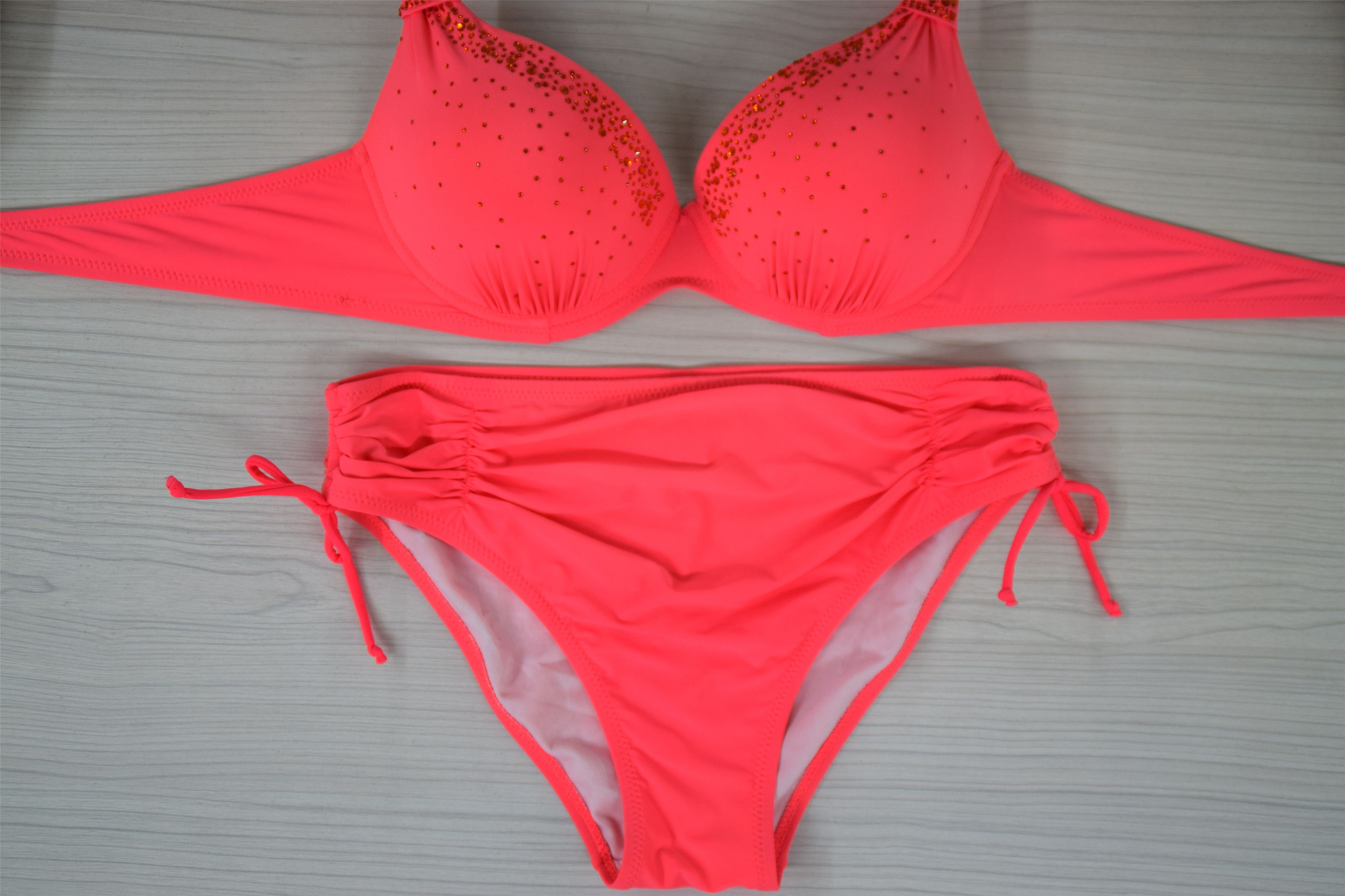 red triangl bikini