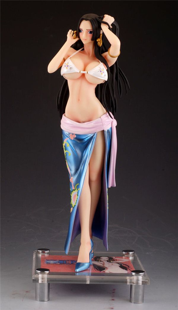boa hancock figure naked
