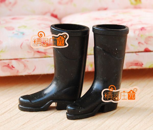1/12 Maison de poupée meubles miniatures en Caoutchouc Pluie Bottes Cour ACCS