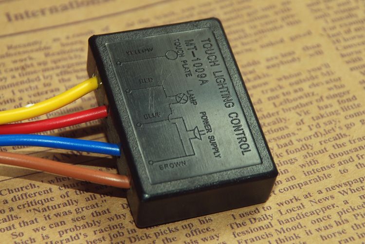 compre el interruptor del tacto de la lampara tactil encendido apagado de la lampara de tabla del interruptor del sensor la proteccion contra