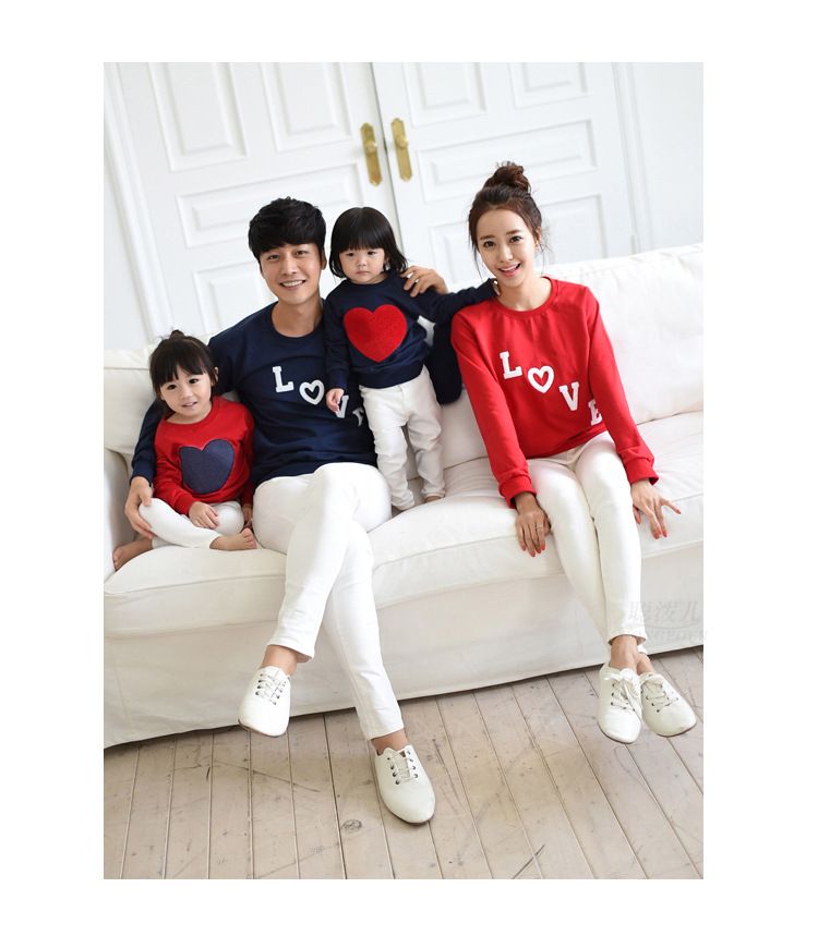 Kids Gift Set with Kids T-Shirt /& Mothers T-Shirt Baby Bunny Daughter of A Queen /& Mother to A Princess