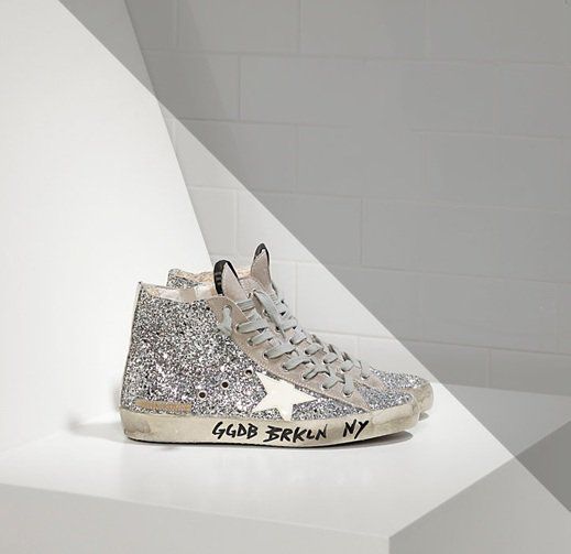 black francy sneakers in leather with glittery star