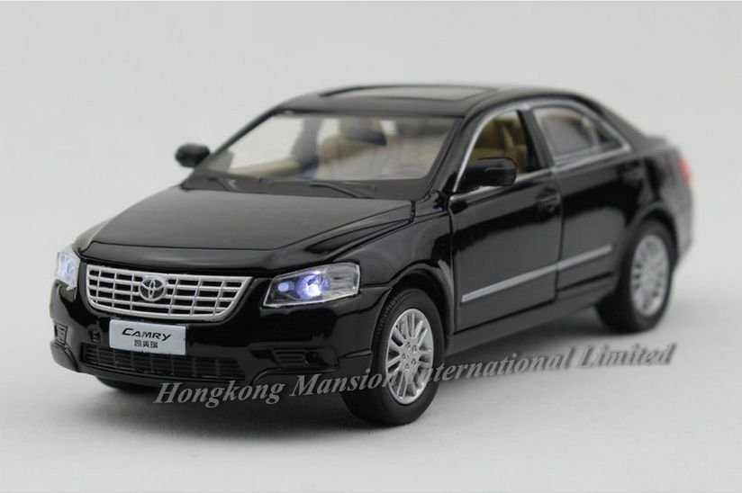 Details about   1/32 Diecasts & Toy Vehicles TOYOTA CAMRY Car Model With Sound&Light Collection