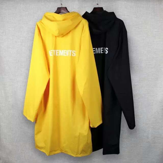 Brand Vetements Raincoat Men Women 