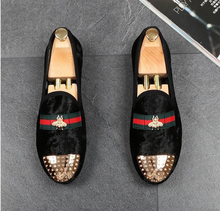 New Mens Fashion Velvet Embroidery Loafers Pointed Toe Slip On