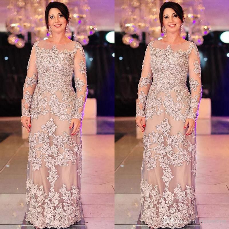 lace styles for plus size ladies