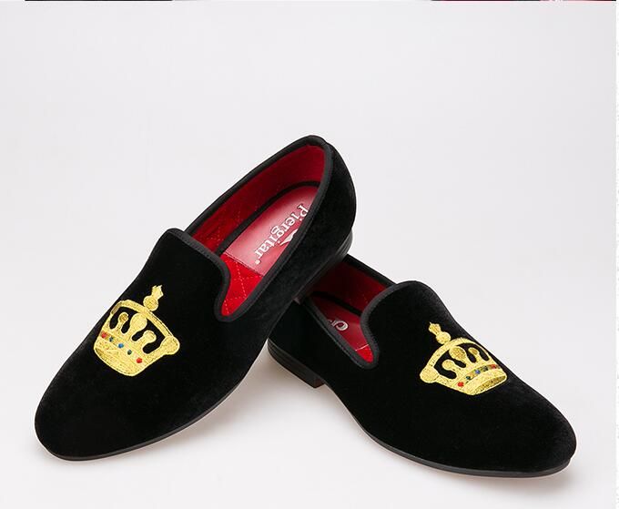 velvet embroidered shoes