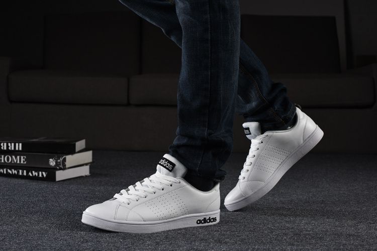 moneda Won suéter ADIDAS ADIDAS NEO PU Running Shoes for Men Originals Baratas Casual Sports Man de cuero Blanco moneda Won suéter ADIDAS ADIDAS NEO PU Running Shoes for Men Originals Baratas Casual Sports Man de cuero Blanco