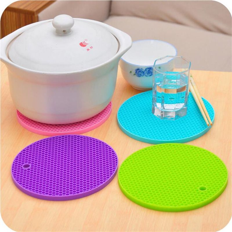 2020 Round Silicone Non Slip Heat Resistant Pot Table Mats Holder