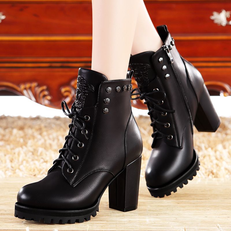 2016 mujeres de la manera botas de vaquero botas botines del remache del dedo