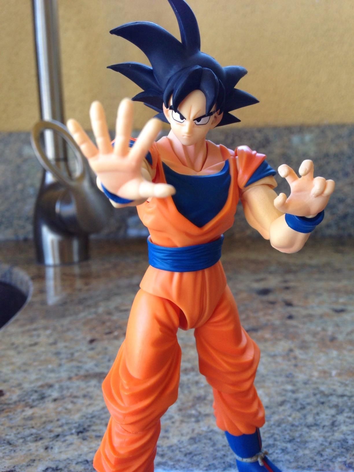 2016 16cm SHF Figuarts Dragon Ball Z Goku Hijo Goku SHFiguarts PVC figura de acción de 2016 16cm SHF Figuarts Dragon Ball Z Goku Hijo Goku SHFiguarts PVC figura de acción de