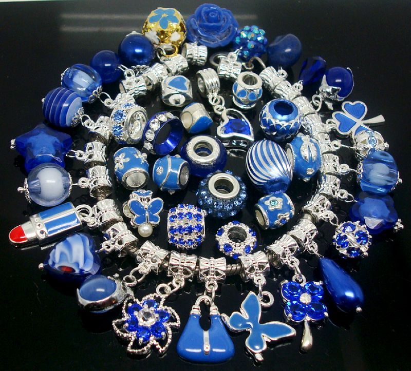 2021 Wholesale In Bulk Low Price Mixed Royal Blue Color Charms For