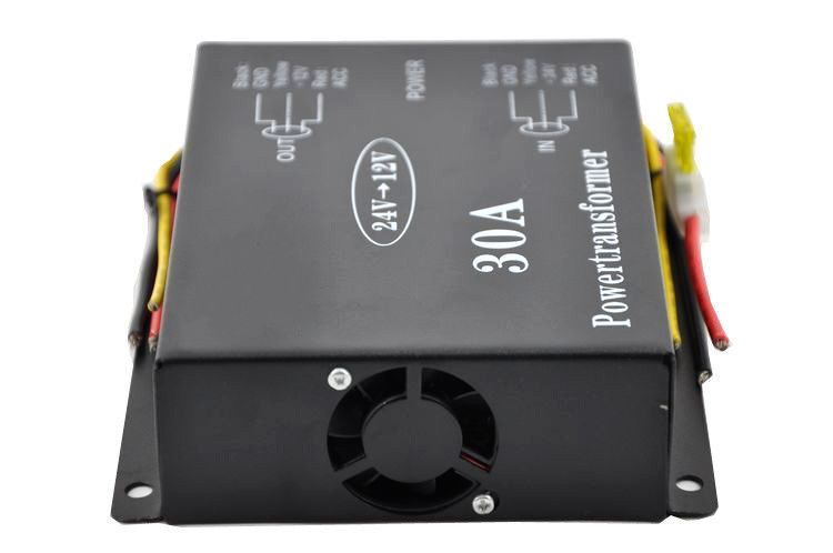 Convertitore DC-DC impermeabile da 12V a 3-9V 2A 3A Alimentatore automatico per auto Alimentazione Regolatore di tensione step-down in rame