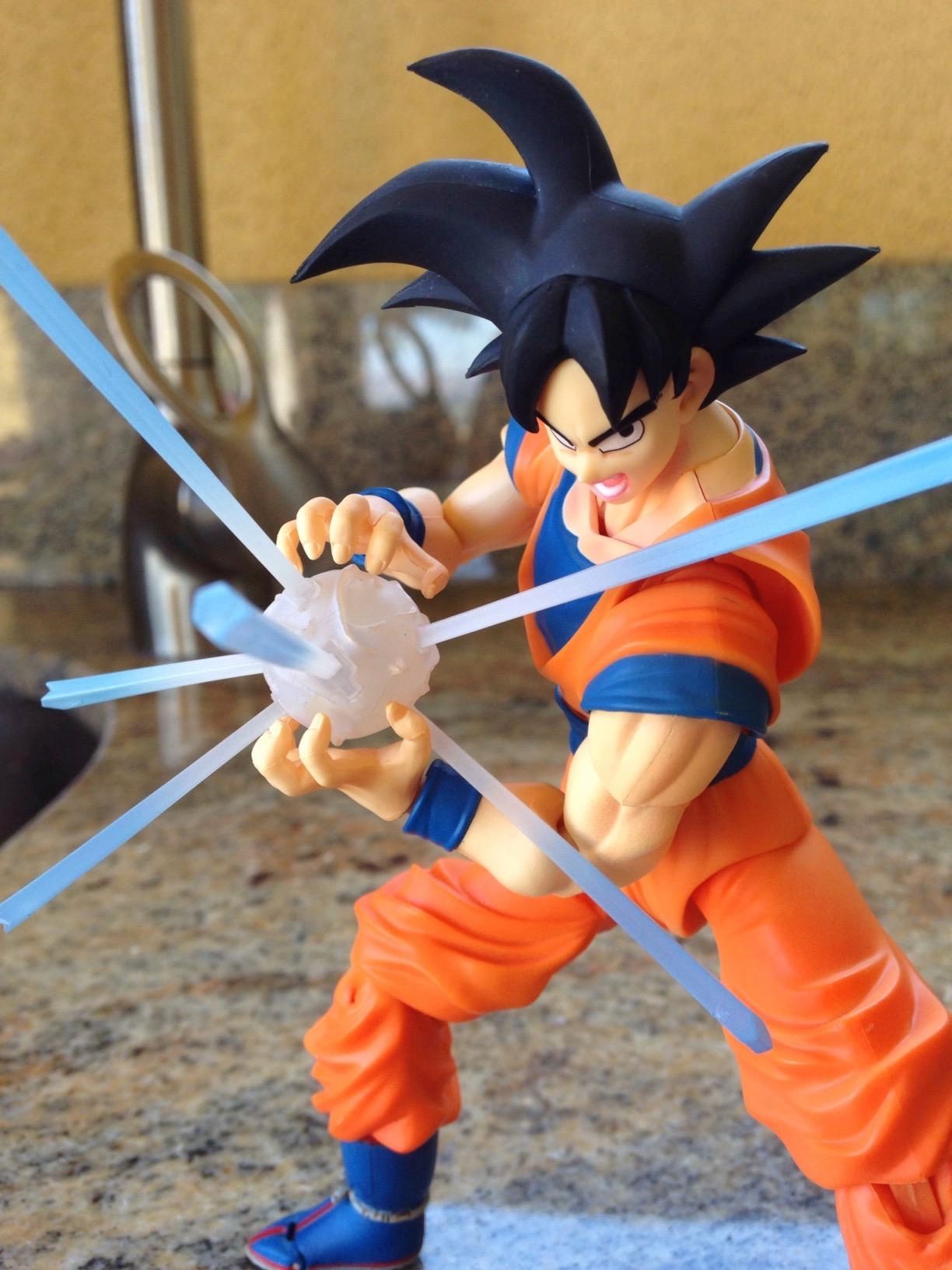 2016 16cm SHF Figuarts Dragon Ball Z Goku Hijo Goku SHFiguarts PVC figura de acción de 2016 16cm SHF Figuarts Dragon Ball Z Goku Hijo Goku SHFiguarts PVC figura de acción de
