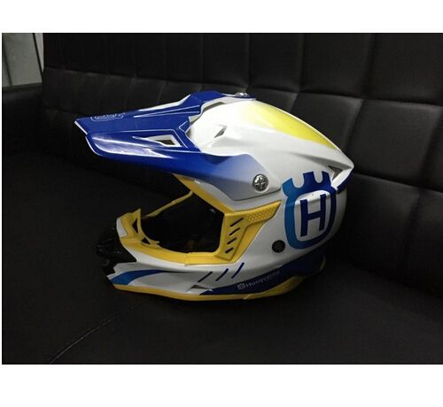 husqvarna dirt bike helmet