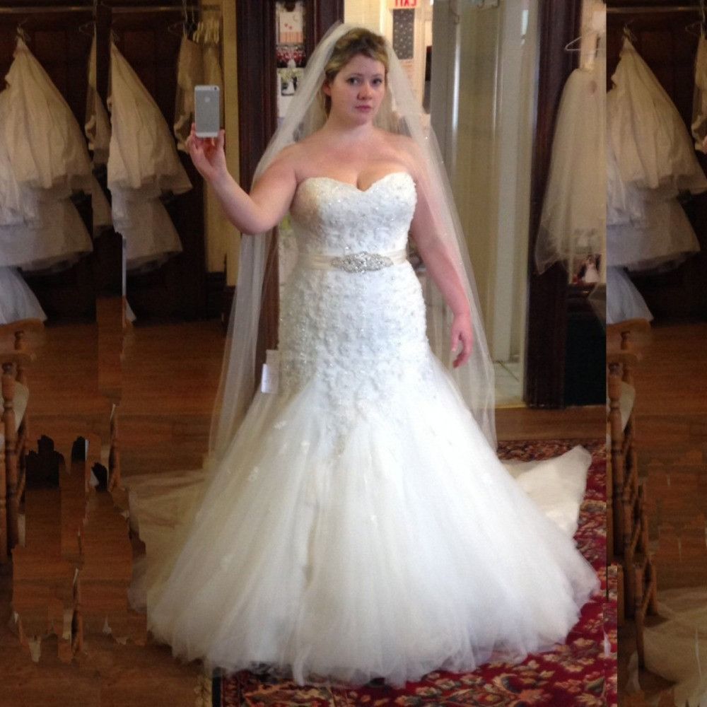 mermaid style wedding dress plus size
