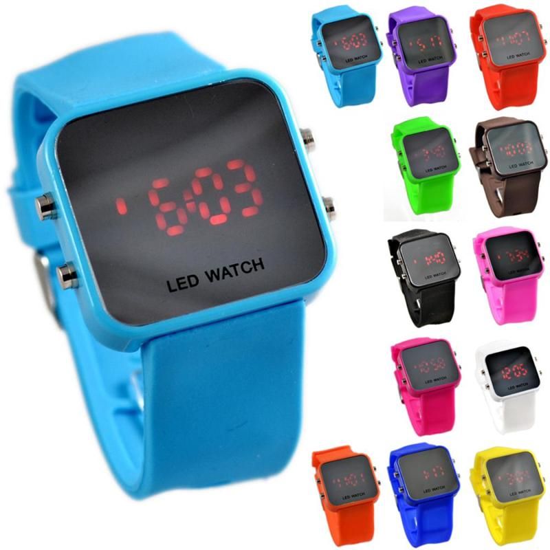 reloj cuadrado muñeca