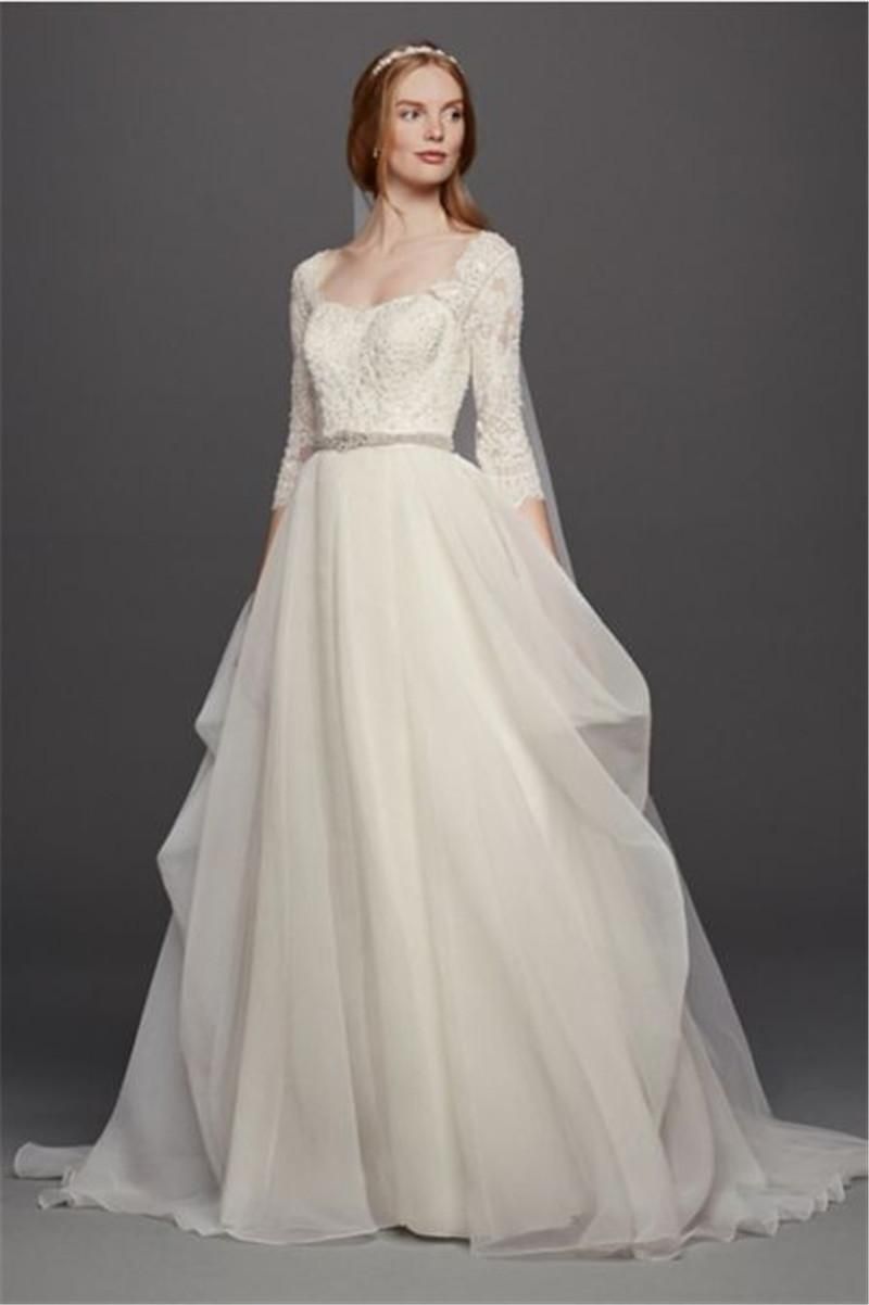 sweetheart wedding dress with lace sleeves