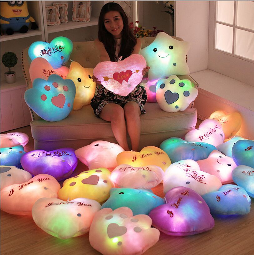 NEW Gift Romantic LED Light Up Glow Pillow Soft Cosy Relax Cushion love Star 