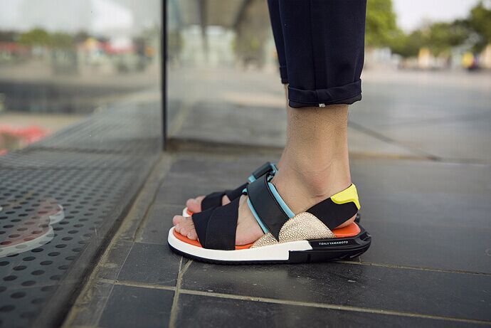 y3 kaohe sandal