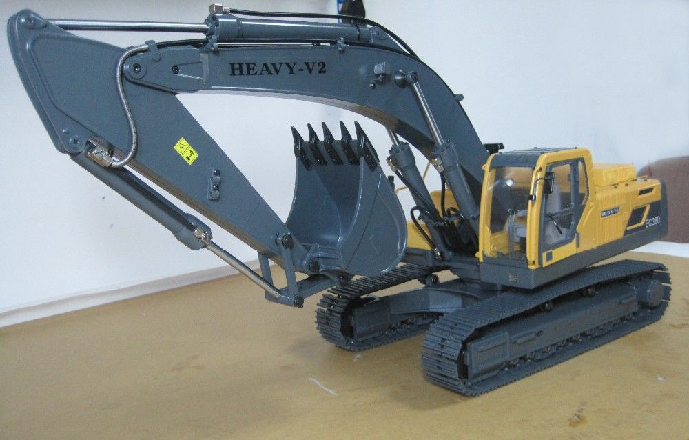 rc trackhoe for sale