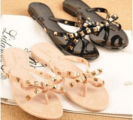 studded bow flip flops
