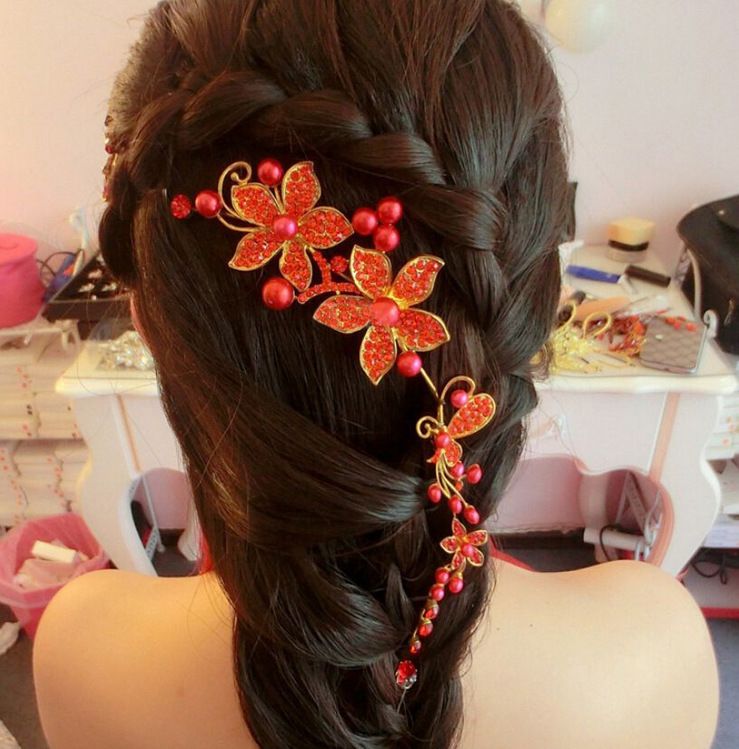 beautiful hair accessories for girls