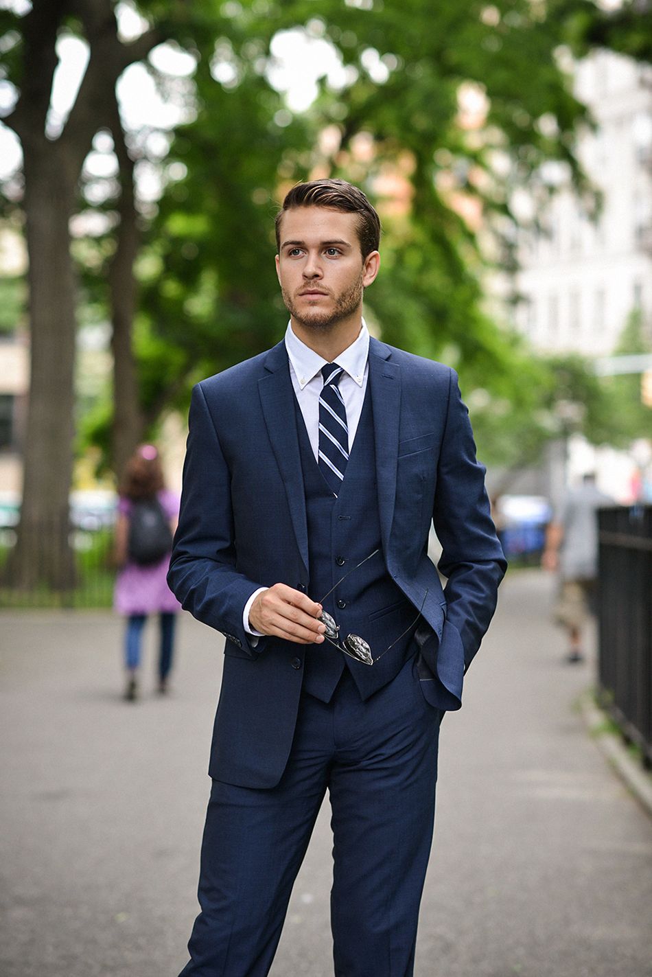 Abito Blu A Tre Pezzi Da Uomo Bicolore Vestito A Due Bottoni Con Visiera A  Risvolto Abito Formale Da Uomo Slim Fit Realizzato Su Misura Le Nozze Da  131,69 € | DHgate Italy