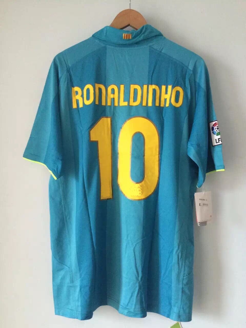 ronaldinho retro jersey