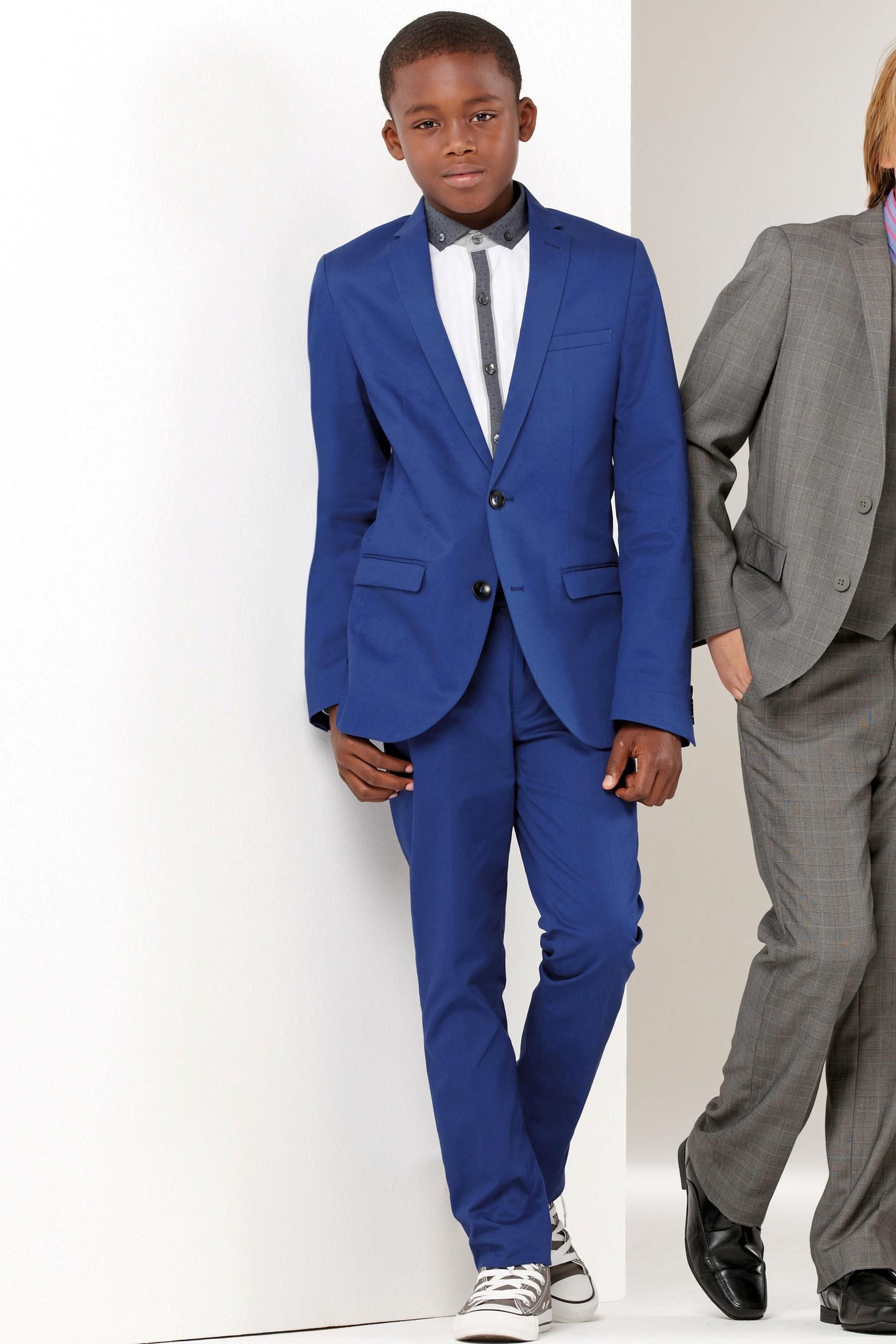 Blue coat dressing top