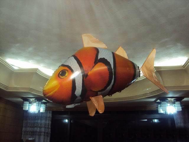 remote control flying clownfish