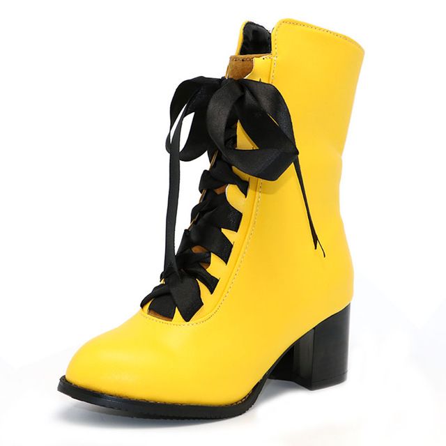pointed toe boots low heel