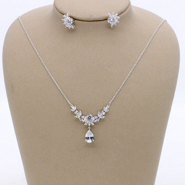 Flowers Earrings With Necklace Simple 