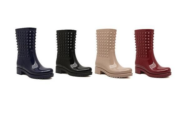 studded rain boots