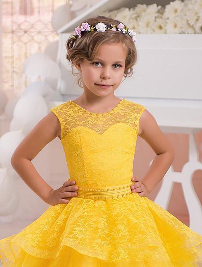 Vestidos para niña de color amarillo con cuello redondo de Sheer $ 49  Vestidos baratos sin mangas
