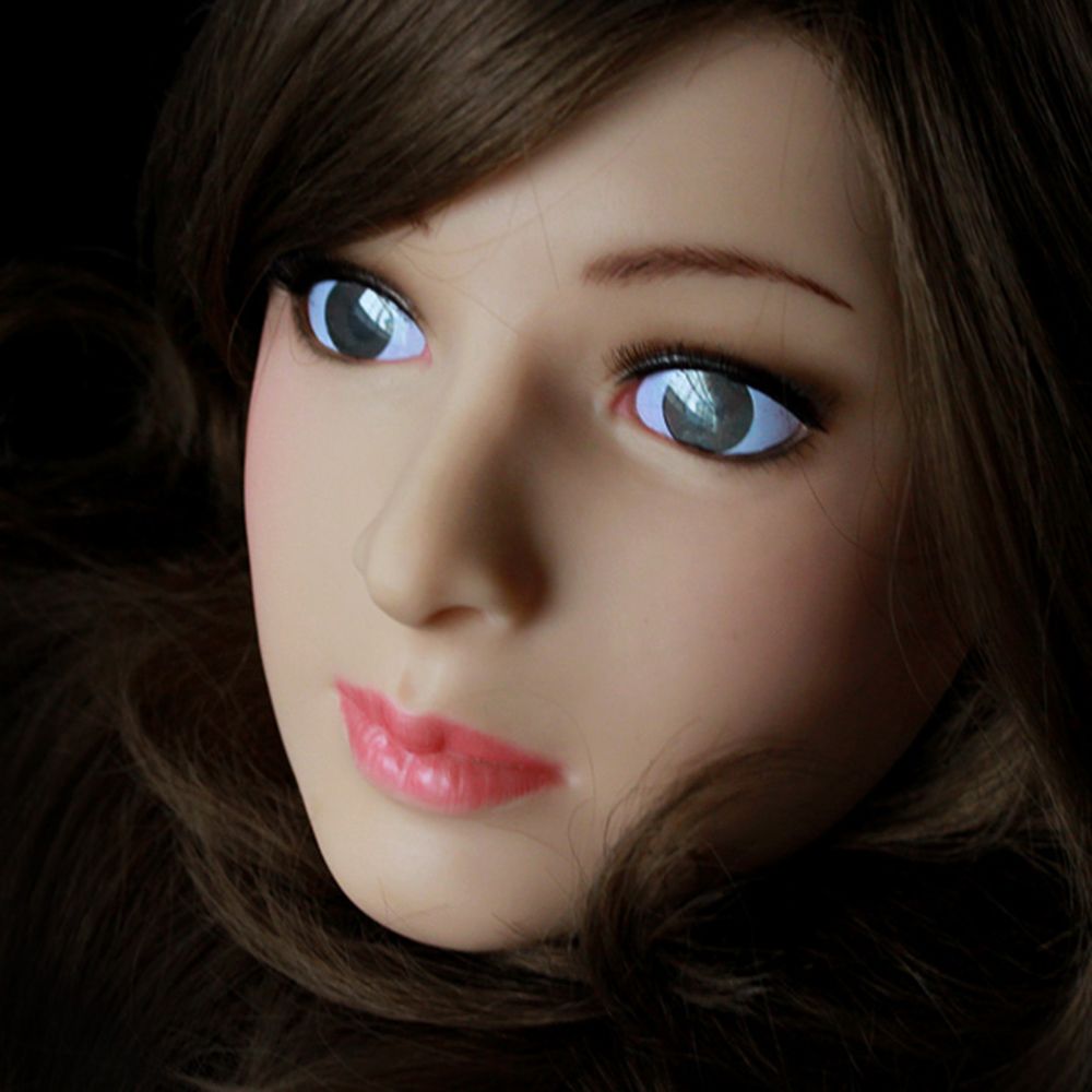 Résultat de recherche d'images pour "latex mask realistic woman"