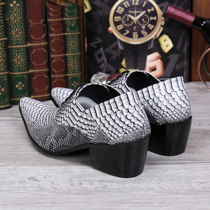 Großhandel Grau Weiß Schlangenmuster Herrenschuhe Geunine Lederschuhe Spitz Oxfords Business Schuhe Für Männer Von Himalayasstore, $88.45 Auf Großhandel Grau Weiß Schlangenmuster Herrenschuhe Geunine Lederschuhe Spitz Oxfords Business Schuhe Für Männer Von Himalayasstore, $88.45 Auf