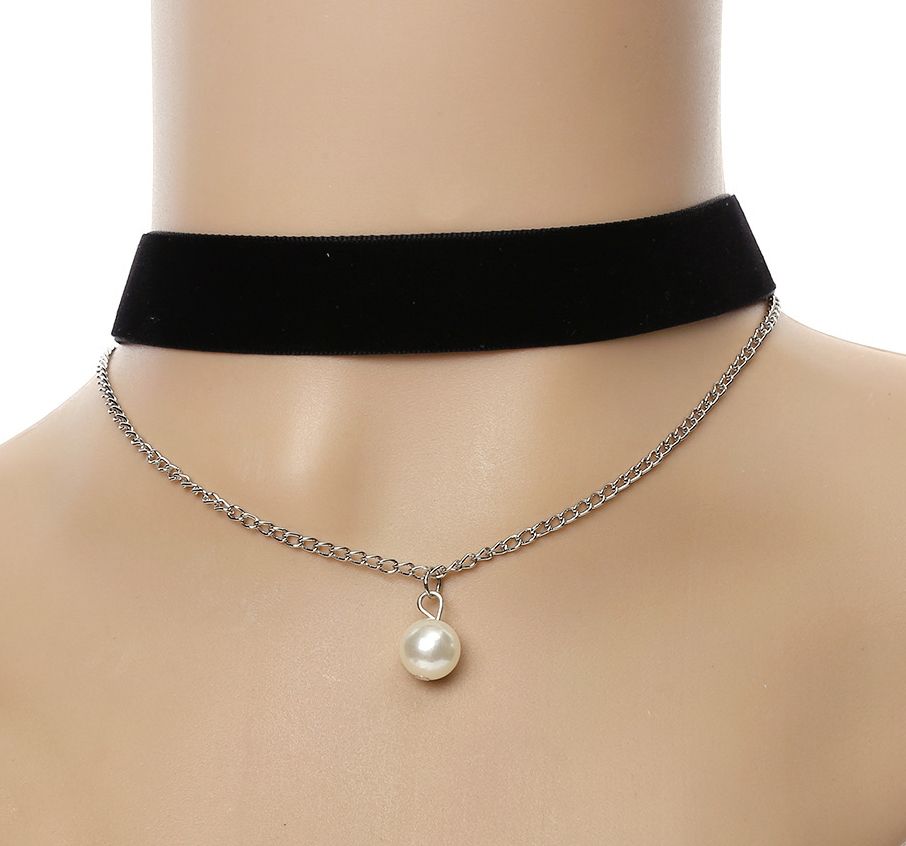 pink velvet choker