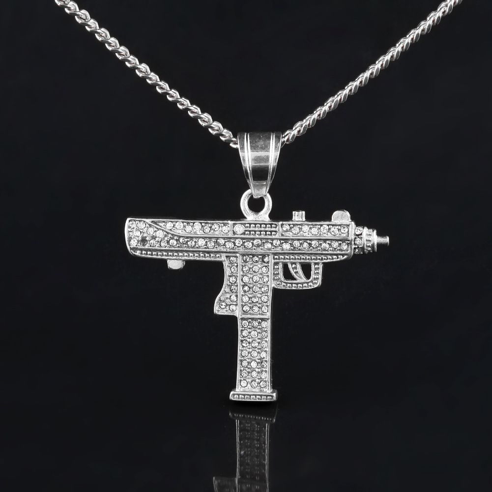 silver pendant with 24inch cuban chain