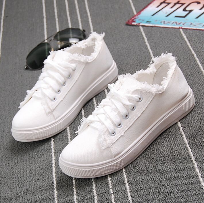 white canvas shoes womens