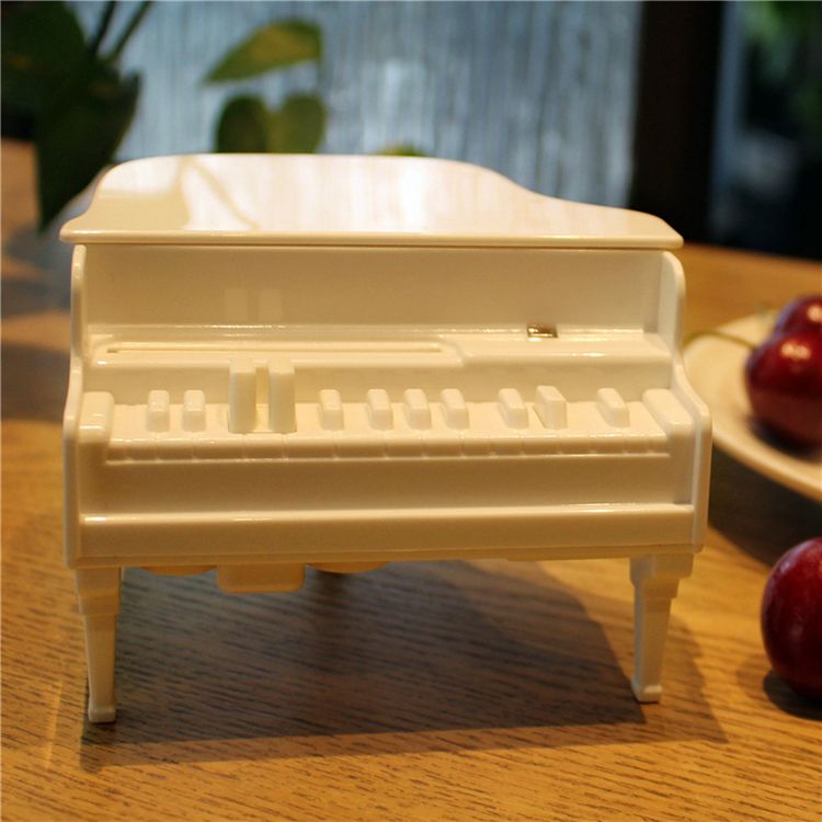 2021 Creative Design Piano Toothpick Box UV Disinfection Toothpicks