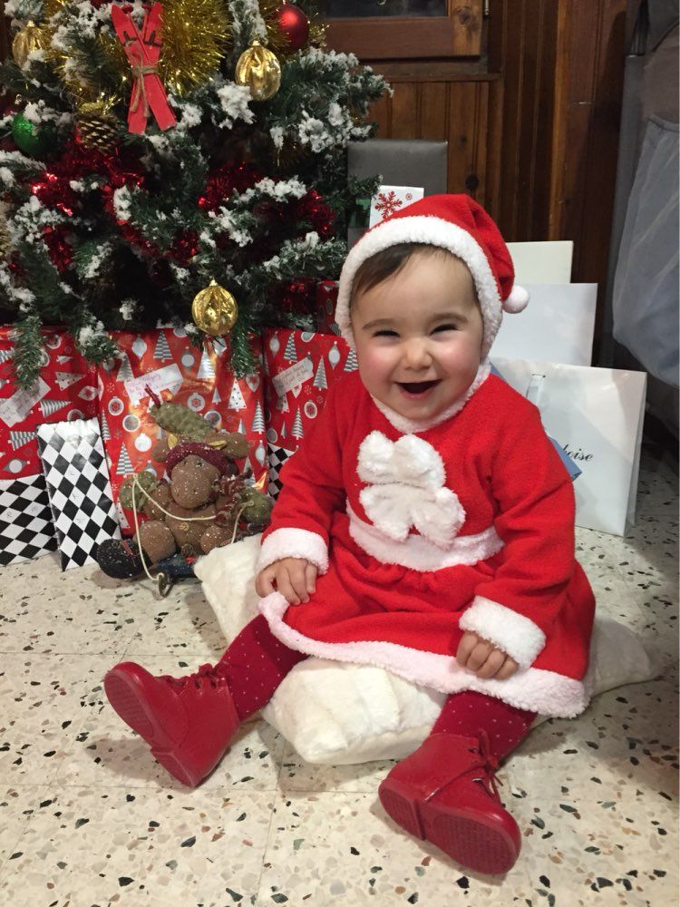 Las niñas bebés de Navidad se visten con ropa de bebé de moda de disfraces de Las niñas bebés de Navidad se visten con ropa de bebé de moda de disfraces de