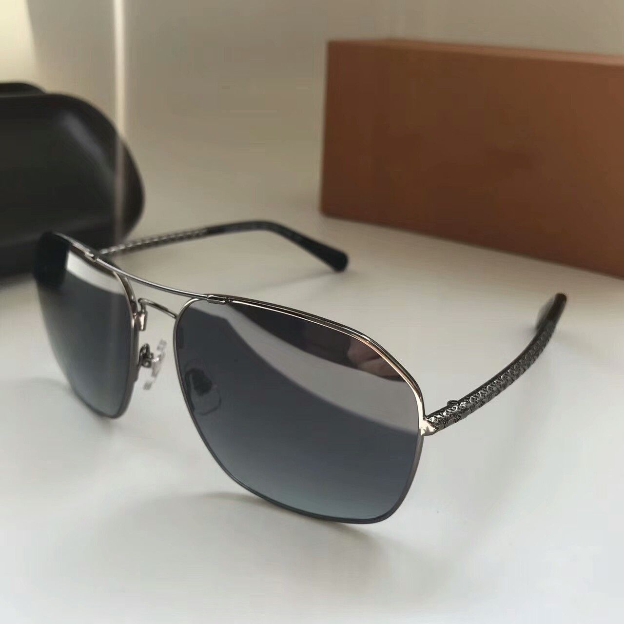 broken sunglasses