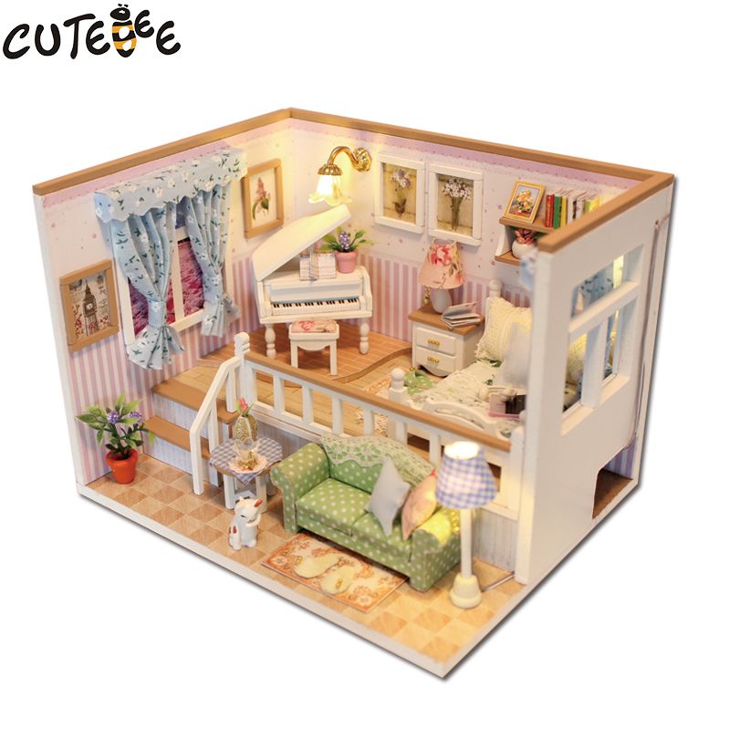 cute bee diy house