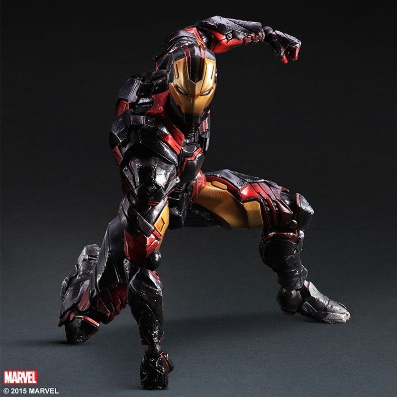 play arts iron man