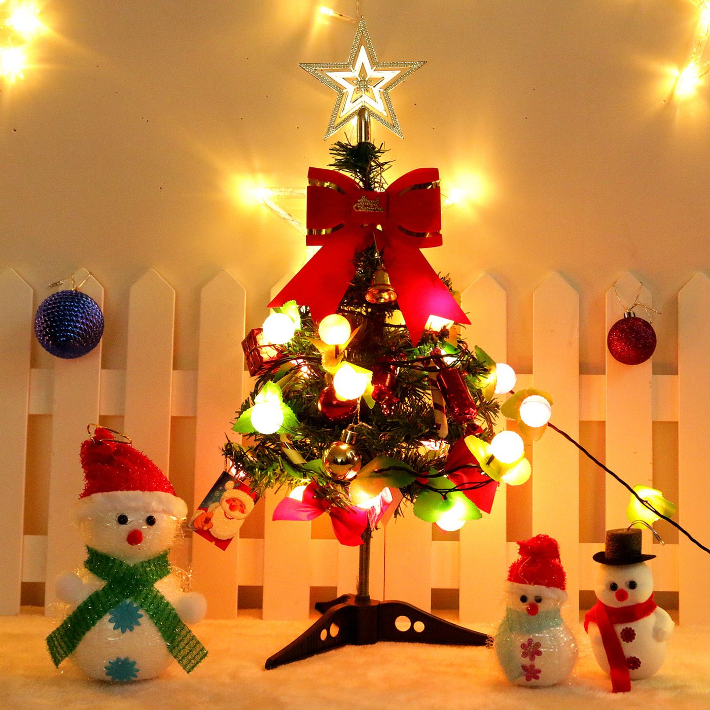 50 Decorazioni Natalizie.Acquista Xmax Decorazioni Di Natale Scrivania Piccolo Albero Di Natale Luci 50 Centimetri Mini Regalo Stella Di Pacchetto Ornamenti Di Finestra A 10 38 Dal Piggygirls Dhgate Com