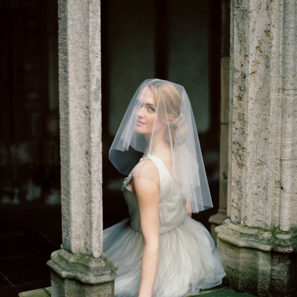 shoulder length veils wedding